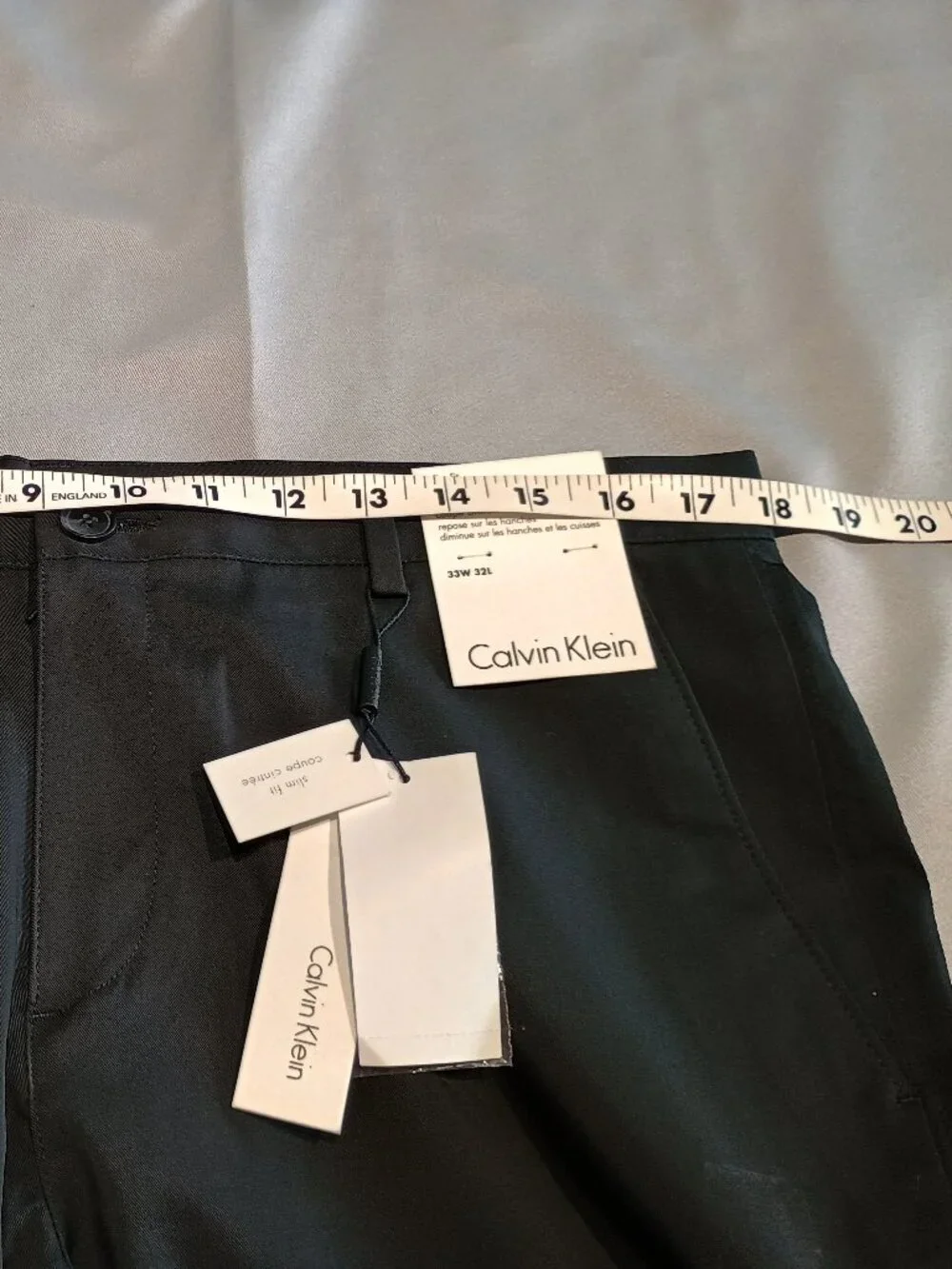 NWT Calvin Klein Men’s Signature Slim Fit 33W 32 L